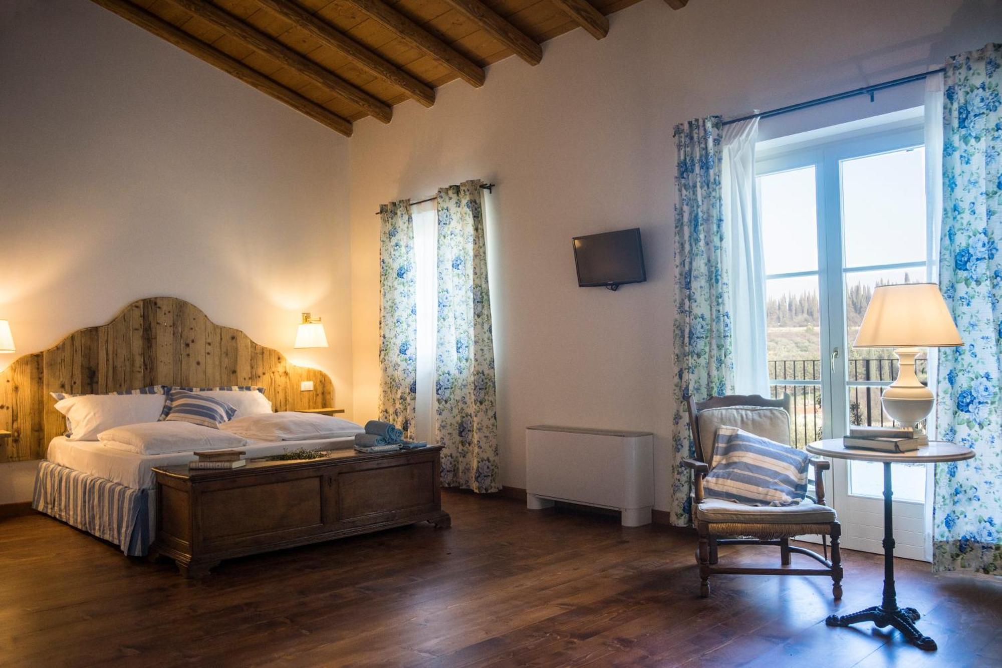 La Vineria Di San Mattia Villa Verona Luaran gambar